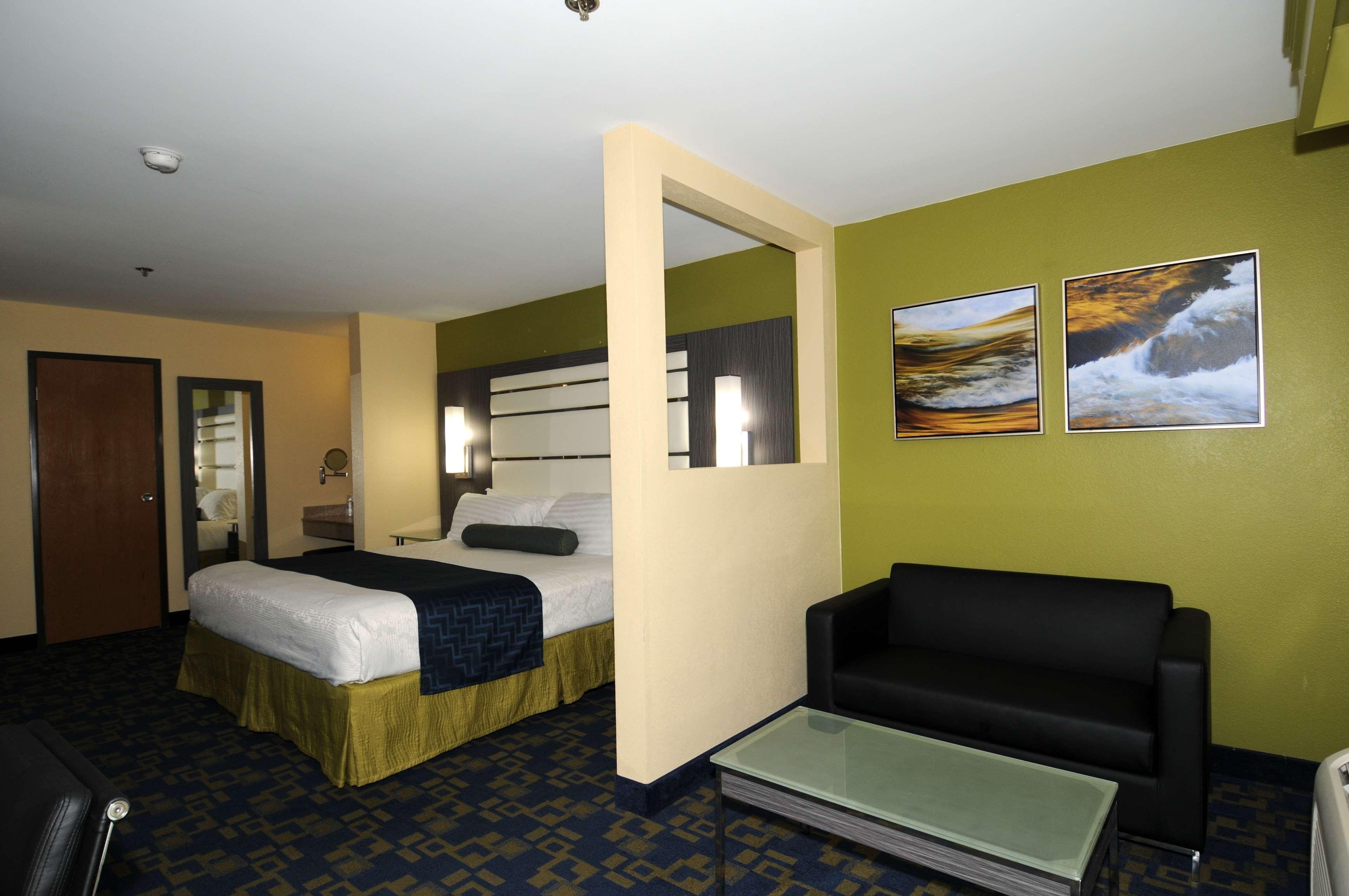 Best Western Antelope Inn & Suites Red Bluff Buitenkant foto