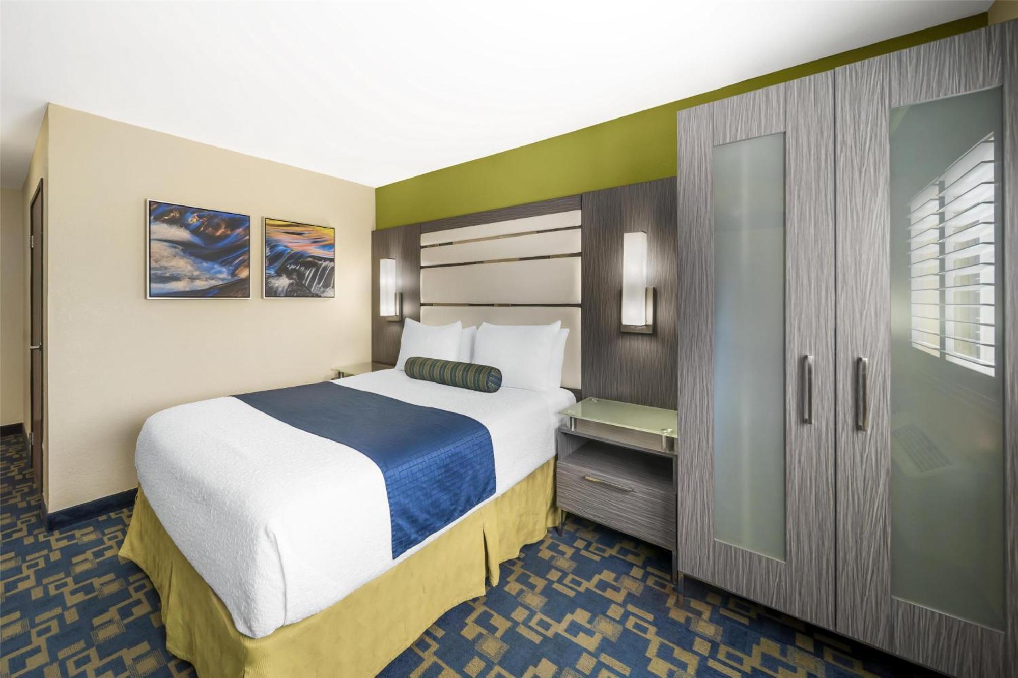 Best Western Antelope Inn & Suites Red Bluff Buitenkant foto