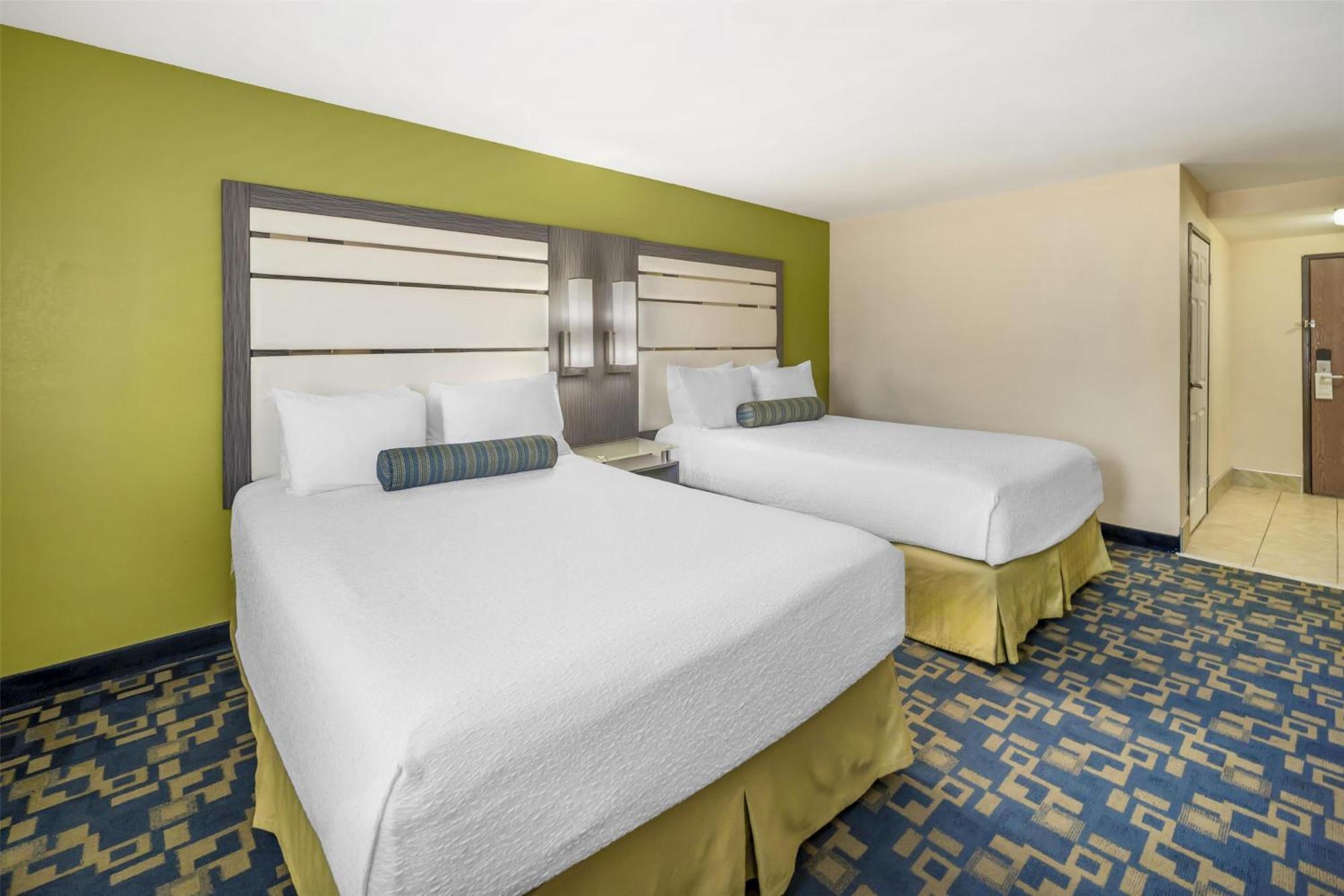 Best Western Antelope Inn & Suites Red Bluff Buitenkant foto