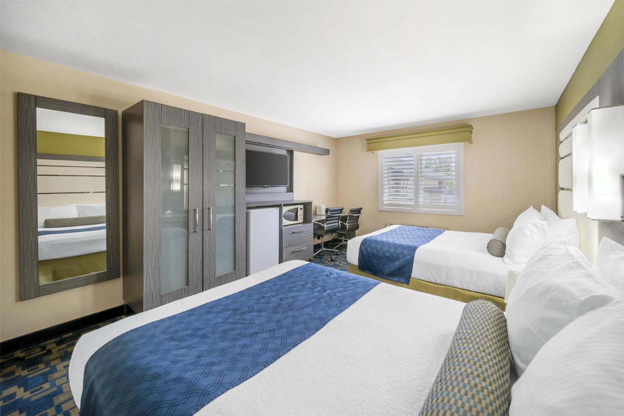 Best Western Antelope Inn & Suites Red Bluff Buitenkant foto