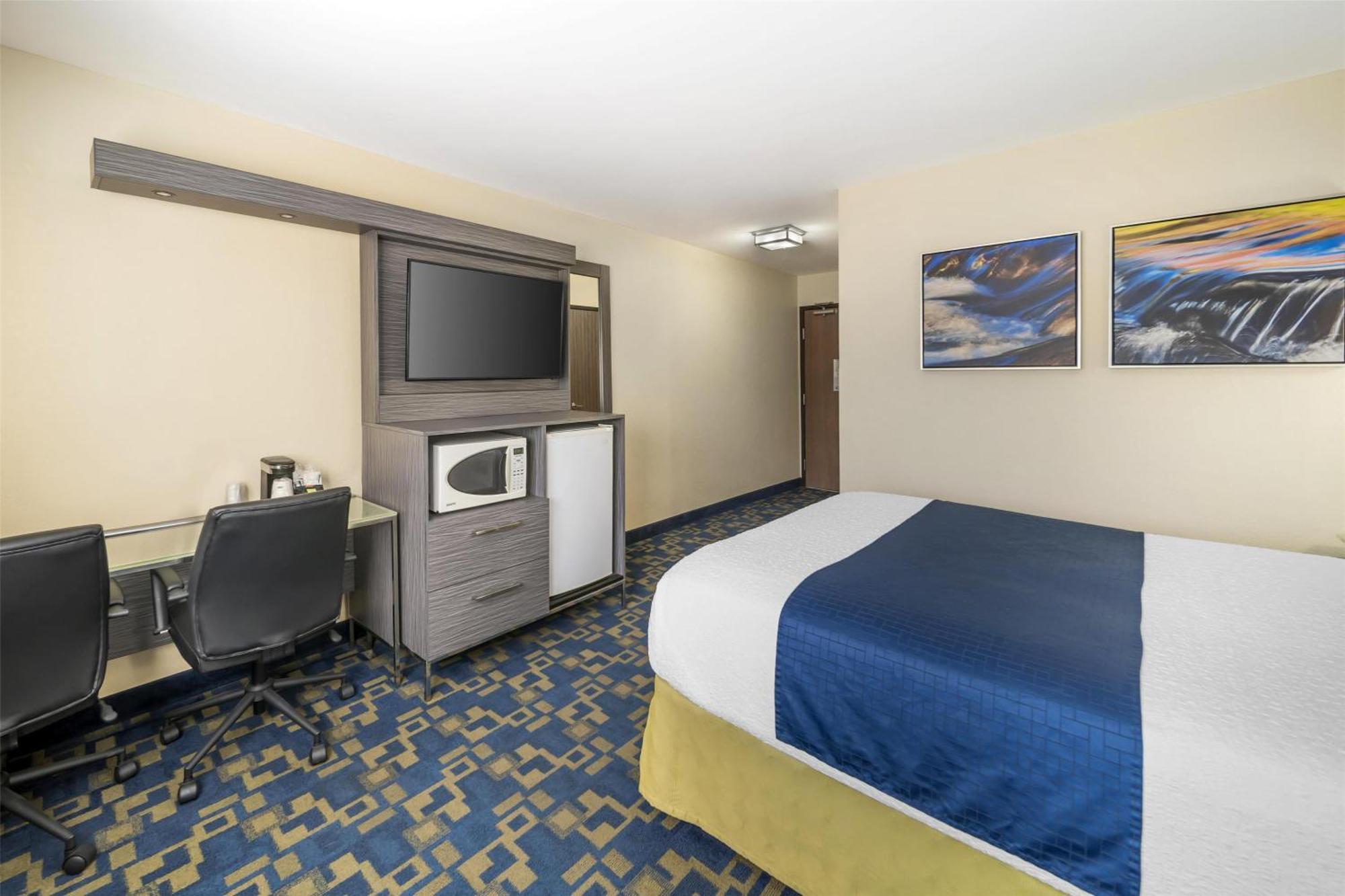 Best Western Antelope Inn & Suites Red Bluff Buitenkant foto