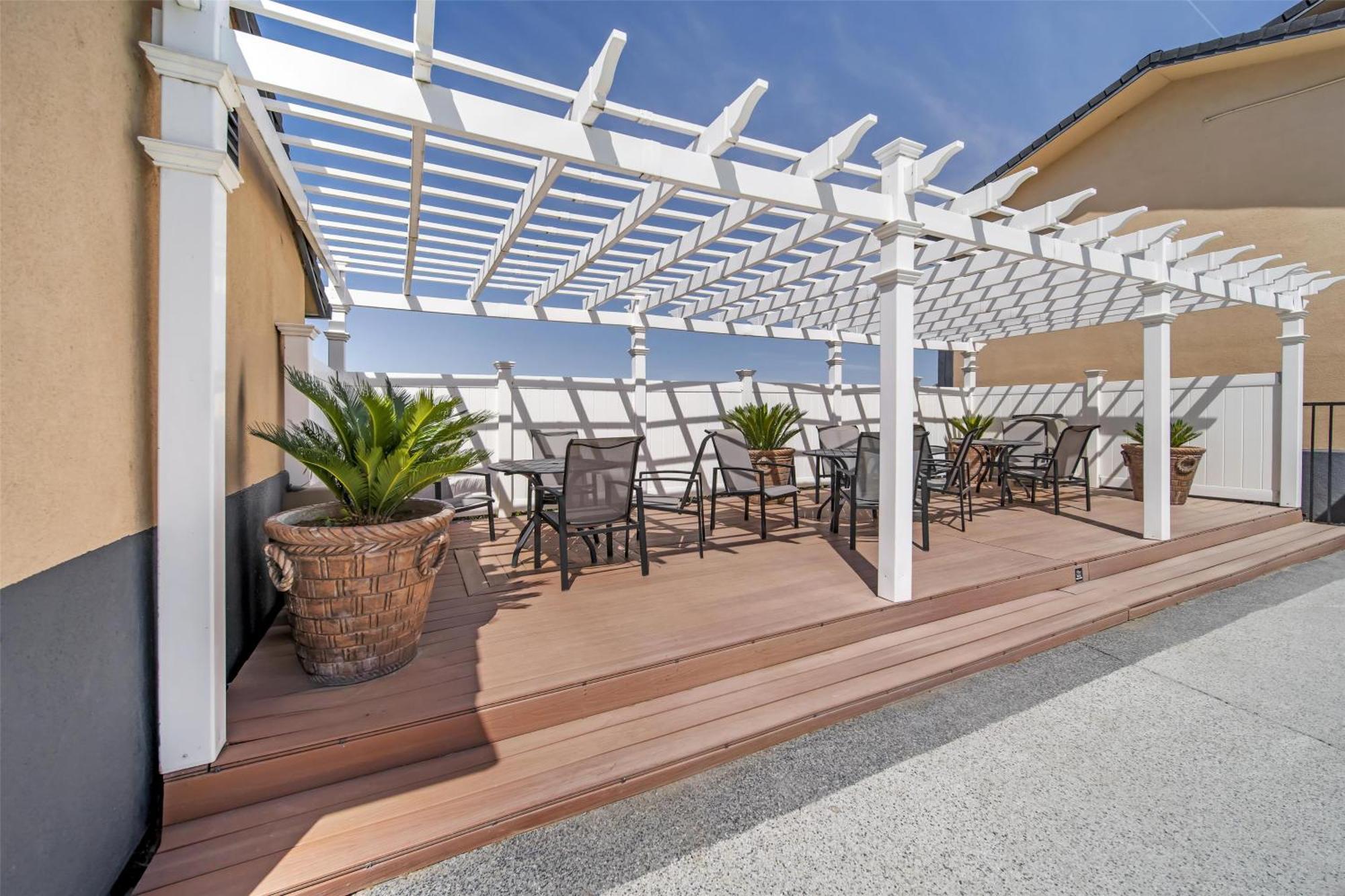 Best Western Antelope Inn & Suites Red Bluff Buitenkant foto