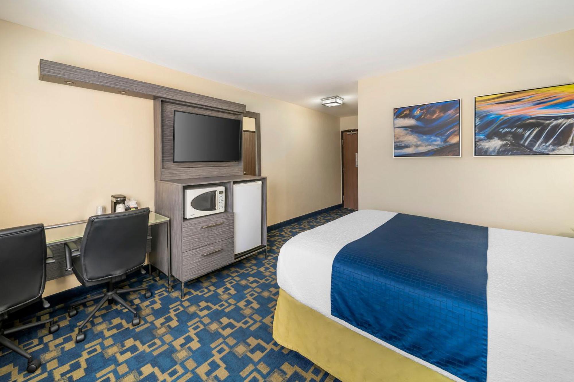 Best Western Antelope Inn & Suites Red Bluff Buitenkant foto